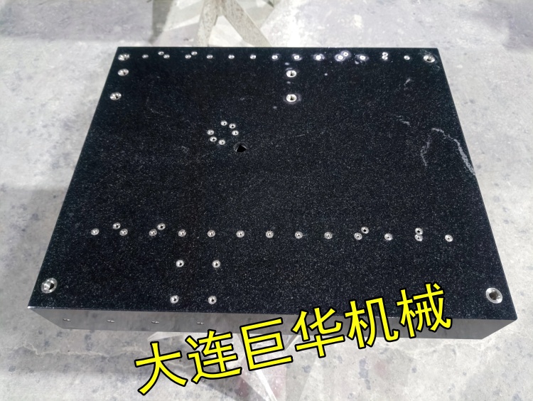 大理石（shí）底板上麵的螺絲扭力（lì）多大的？